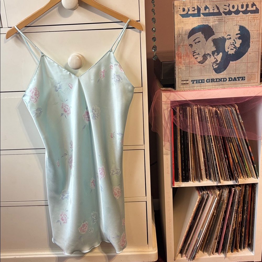 Vintage 90’s Pastel Blue Floral Slip Dress Mini Floral Sweet Cottage Country Y2K
